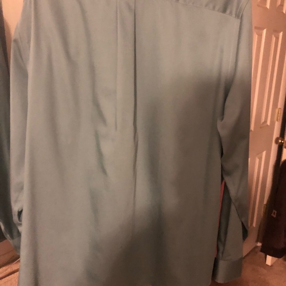 Mercedes Benz shirt - Picture 4 of 4